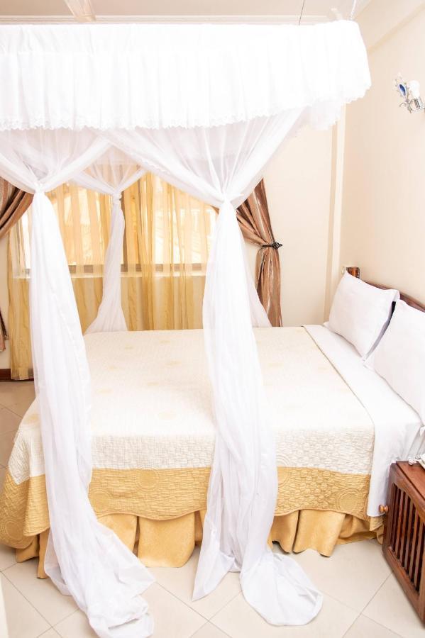 Briston Hotel Arusha Dış mekan fotoğraf