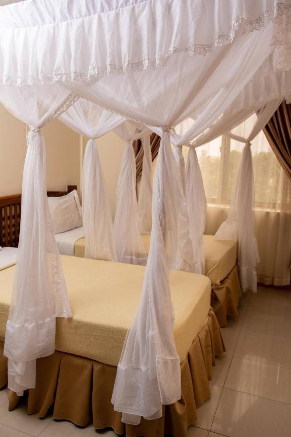 Briston Hotel Arusha Dış mekan fotoğraf